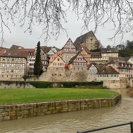 Apartament Zentrale Altbauwohnung Mit Flair *