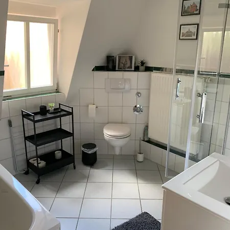 Zentrale Altbauwohnung Mit Flair Apartament